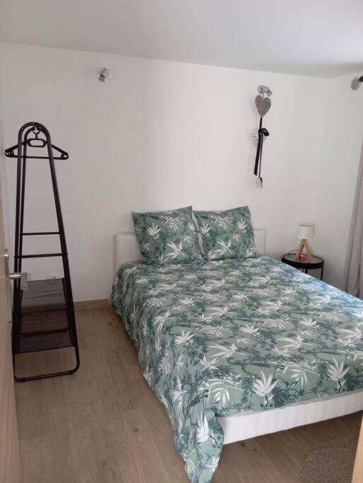 Appartement Cosy Avec Jardin Vaux-Sur-Seine Eksteriør billede
